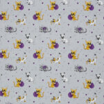 Katze spielt mit Wolle