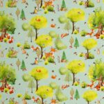 Waldtiere zwischen den Bäumen - mint